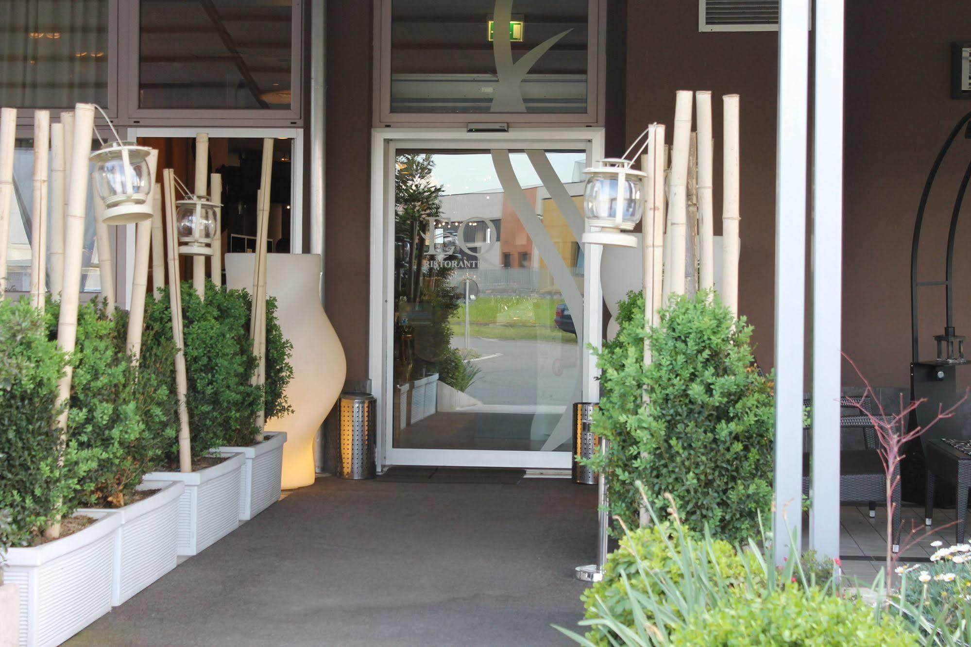 Eq Hotel Travagliato Luaran gambar