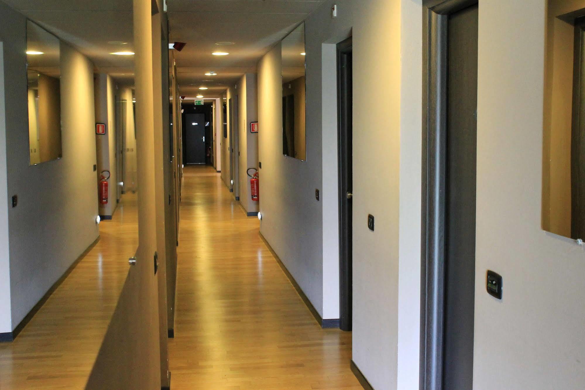 Eq Hotel Travagliato Luaran gambar